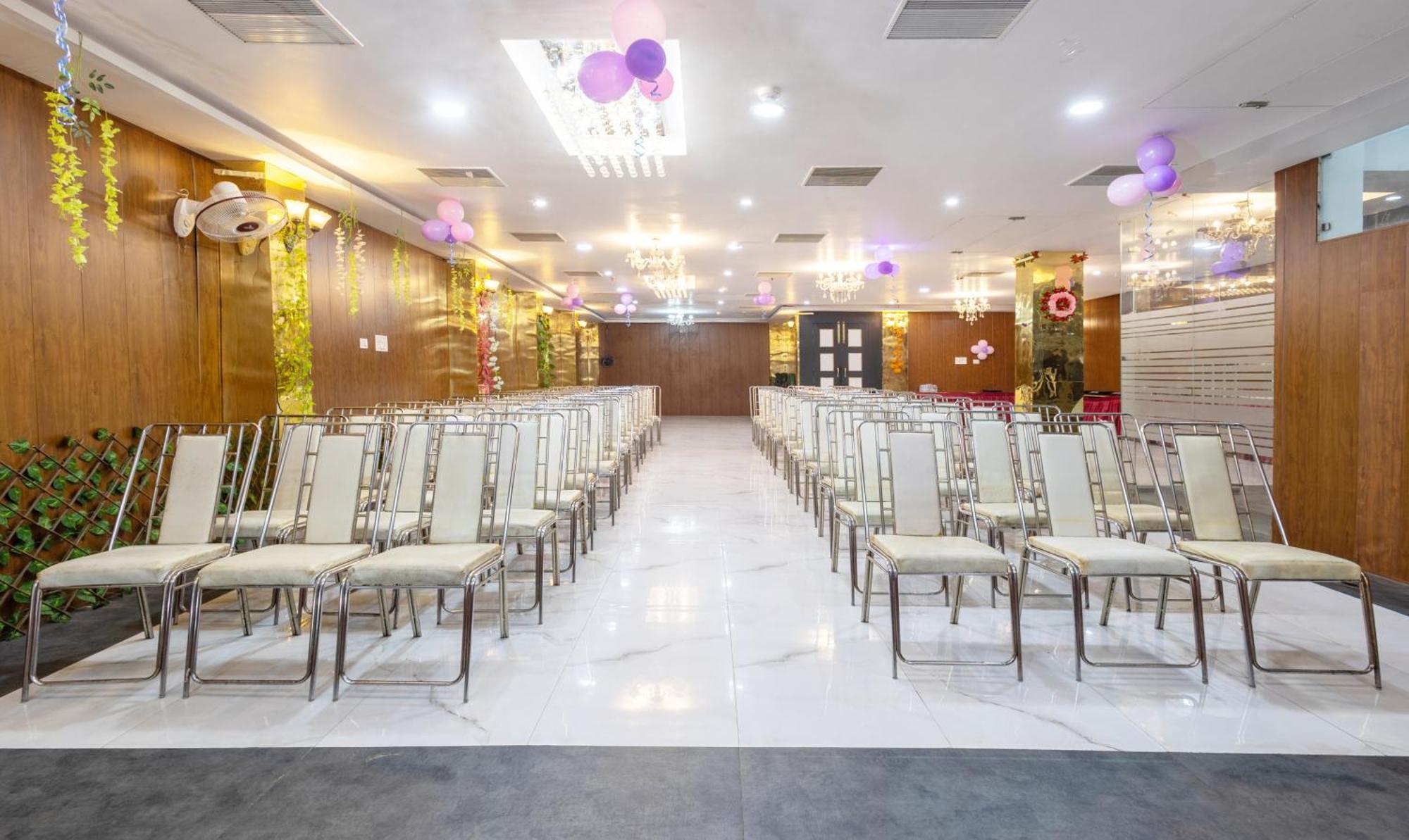 Treebo Shakuntalam, Near Lucknow Airport Hotel Luaran gambar